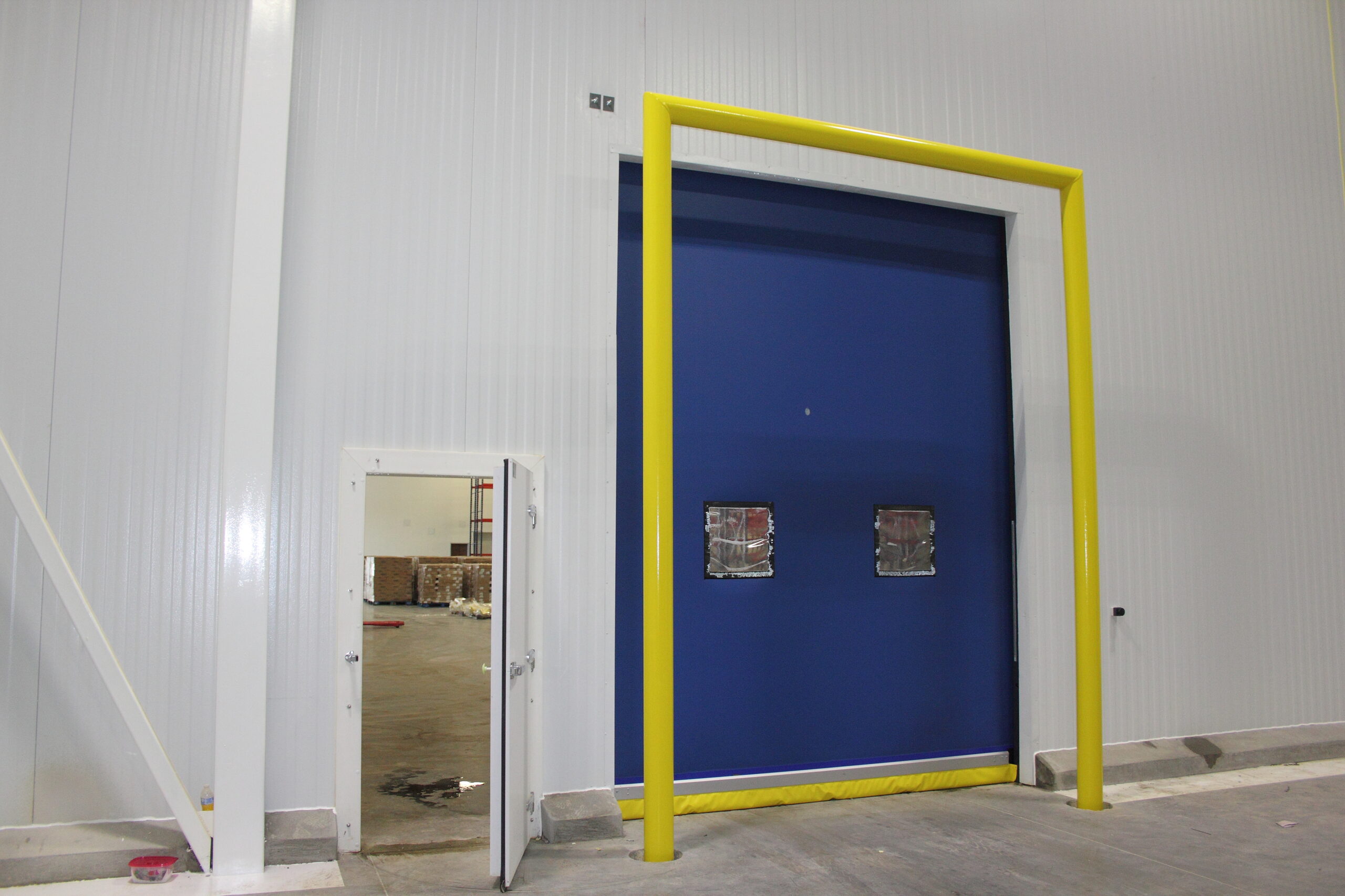 https://generalcontractor.com/wp-content/uploads/2021/07/chicken-express-084-scaled.jpg