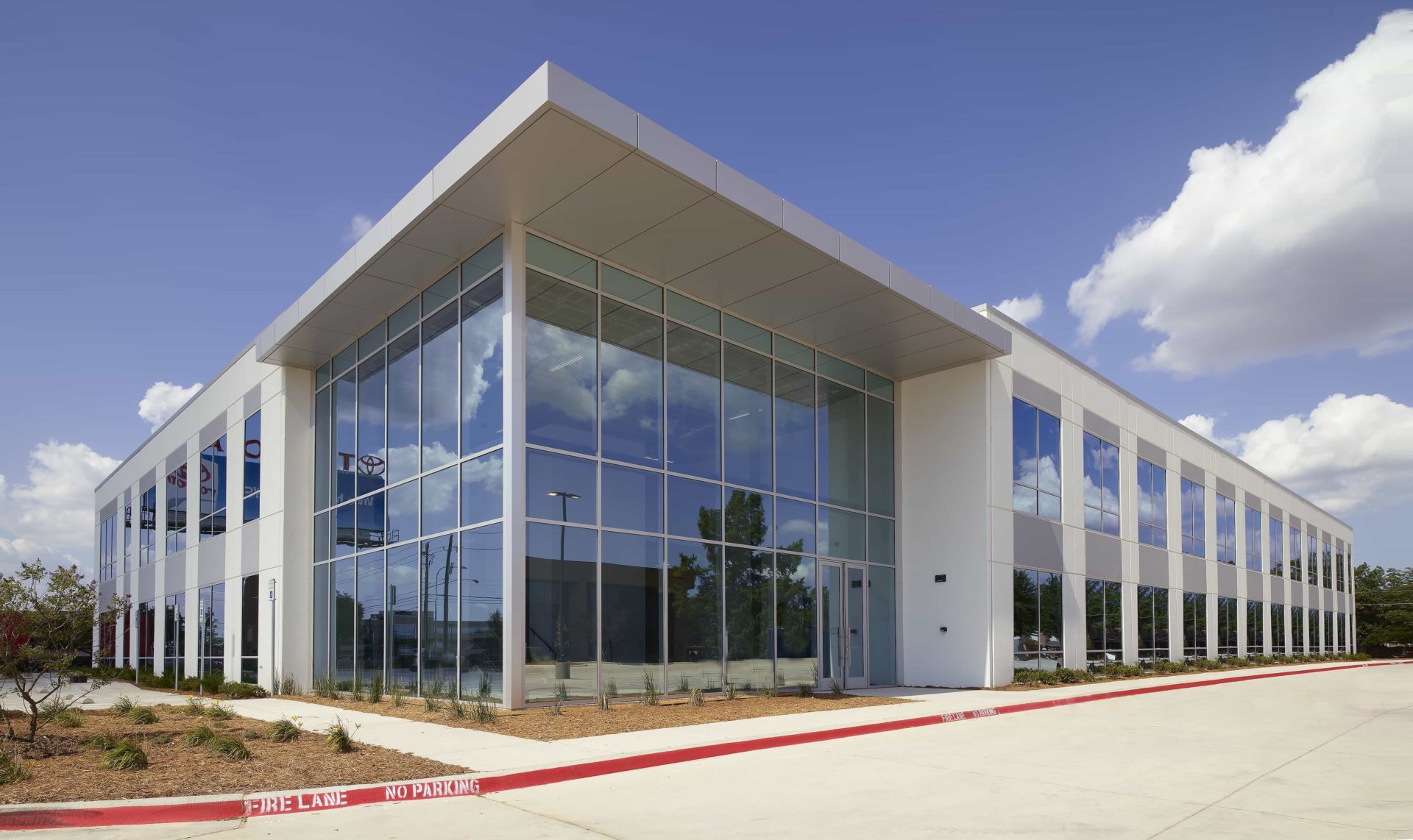 https://generalcontractor.com/wp-content/uploads/2023/09/Bent-Tree.png