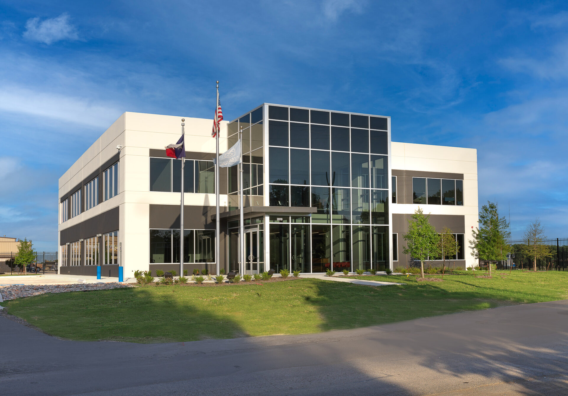 https://generalcontractor.com/wp-content/uploads/2023/08/BMC.lindamood_0290.jpg