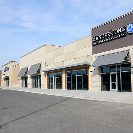 https://generalcontractor.com/wp-content/uploads/2023/09/arboretum-village-01-447.jpg