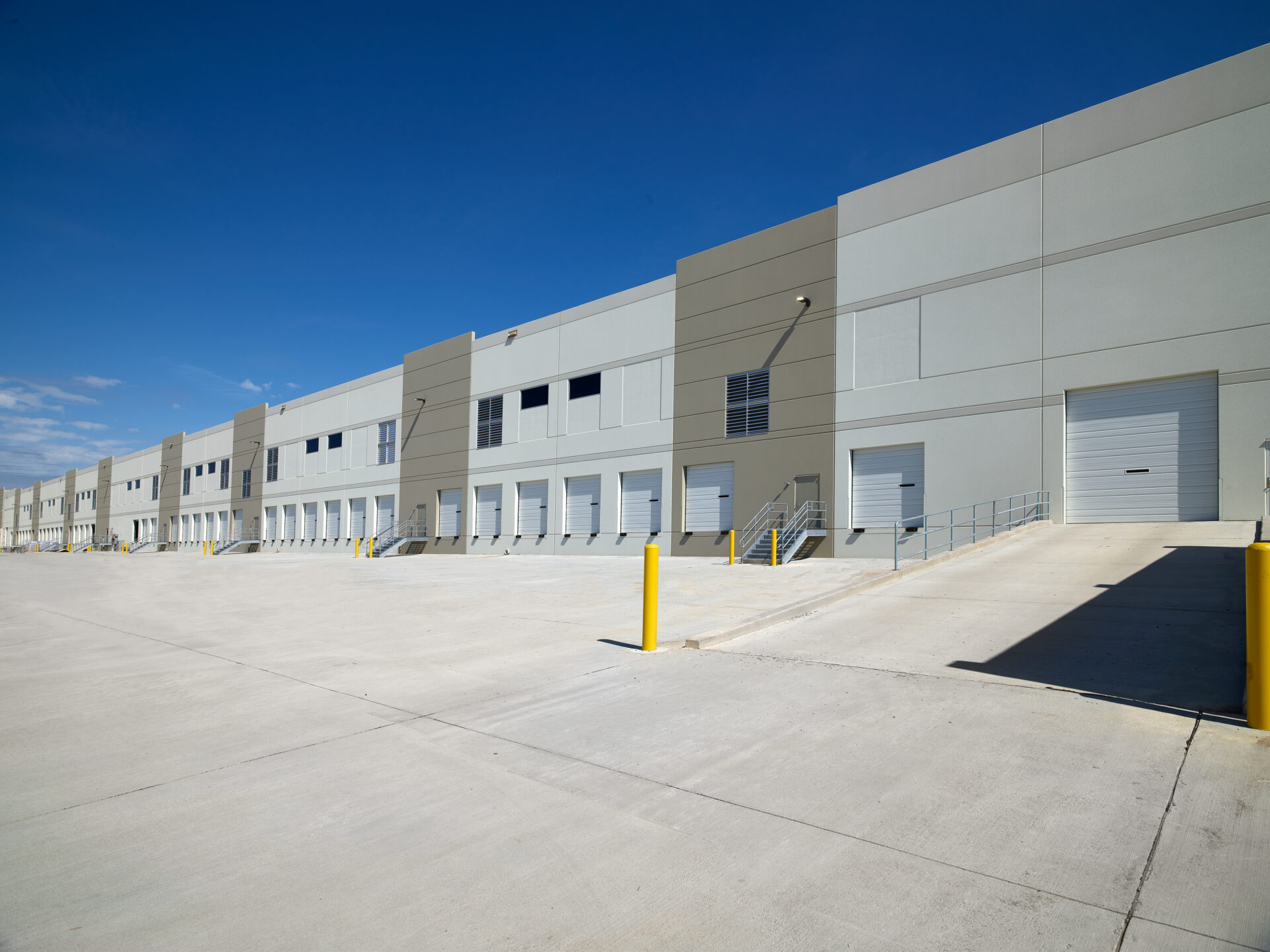https://generalcontractor.com/wp-content/uploads/2023/09/bmc300hwy80_0004.jpg