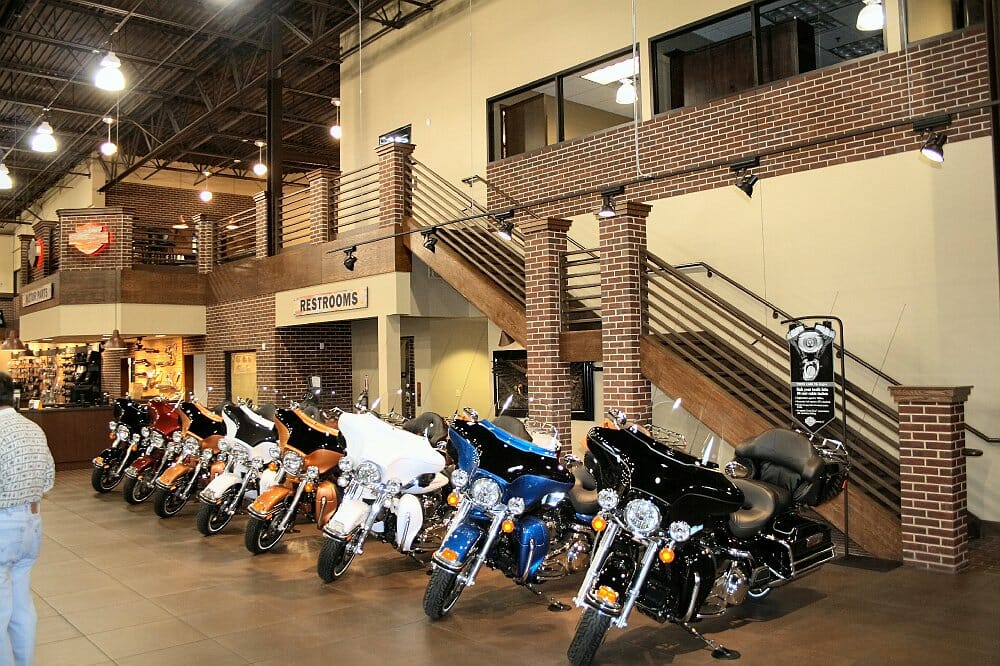 https://generalcontractor.com/wp-content/uploads/2023/09/harley-davidson-north-texas-dealership-004-549.jpg