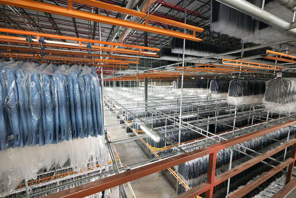 https://generalcontractor.com/wp-content/uploads/2023/09/trybus-distribution-center-43-1000.jpg