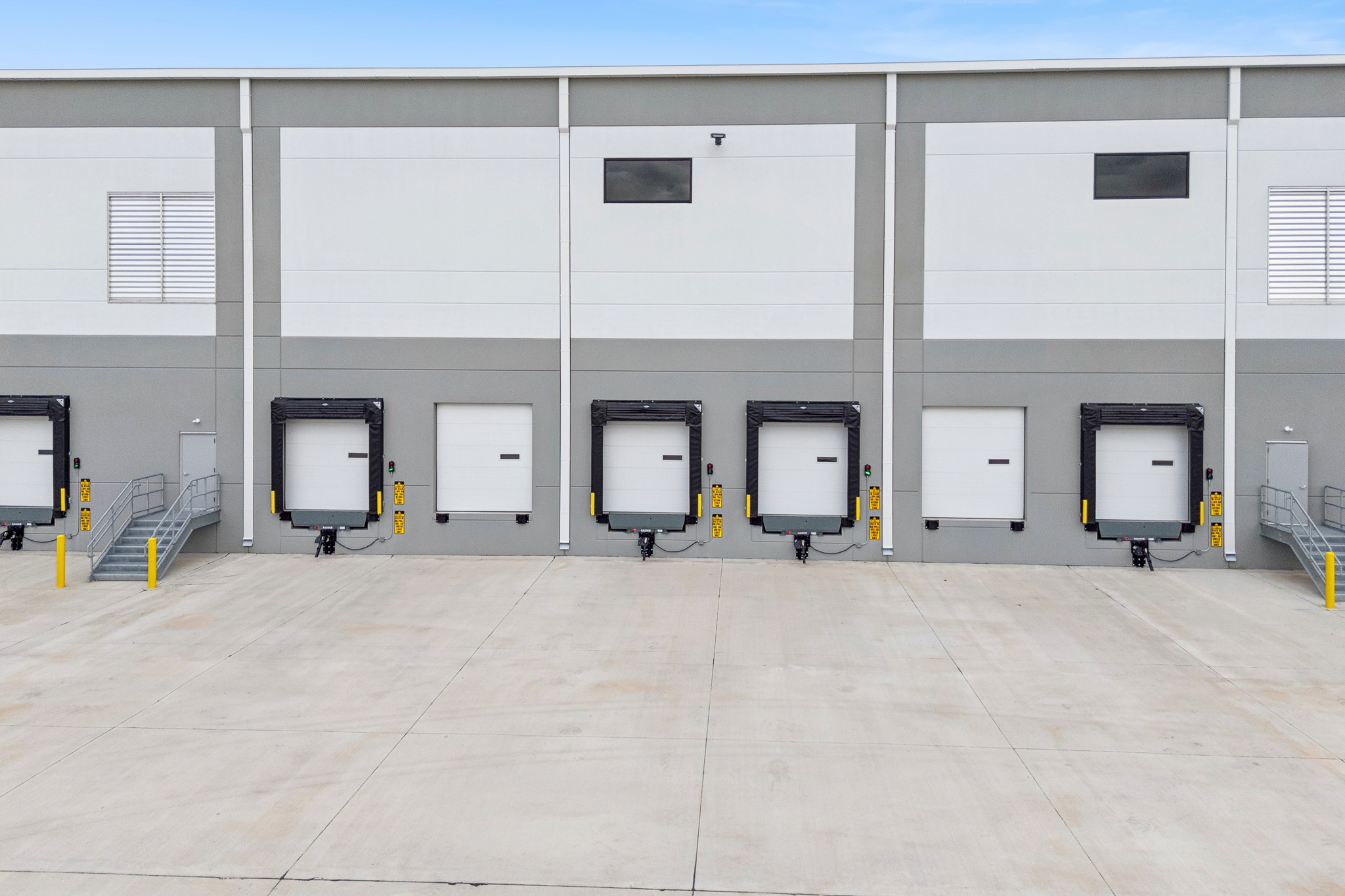 https://generalcontractor.com/wp-content/uploads/2026/10/DHL-Web-Cover.jpg