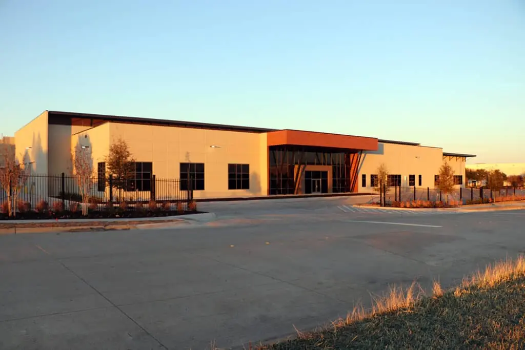https://generalcontractor.com/wp-content/uploads/2023/09/BMC-plywdcofw-115.jpg