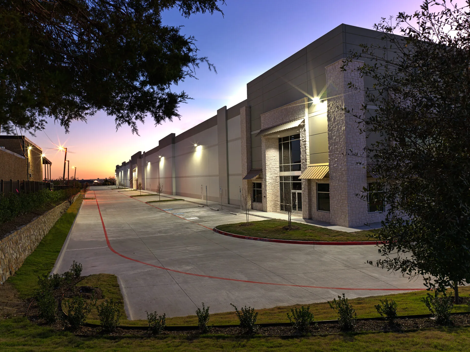 https://generalcontractor.com/wp-content/uploads/2023/09/bmc300hwy80_0331.jpg