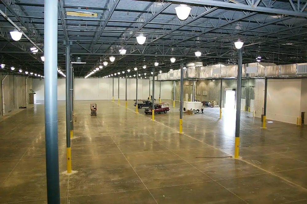 https://generalcontractor.com/wp-content/uploads/2023/09/col-met-spray-booths-manufacturing-003-1000.jpg