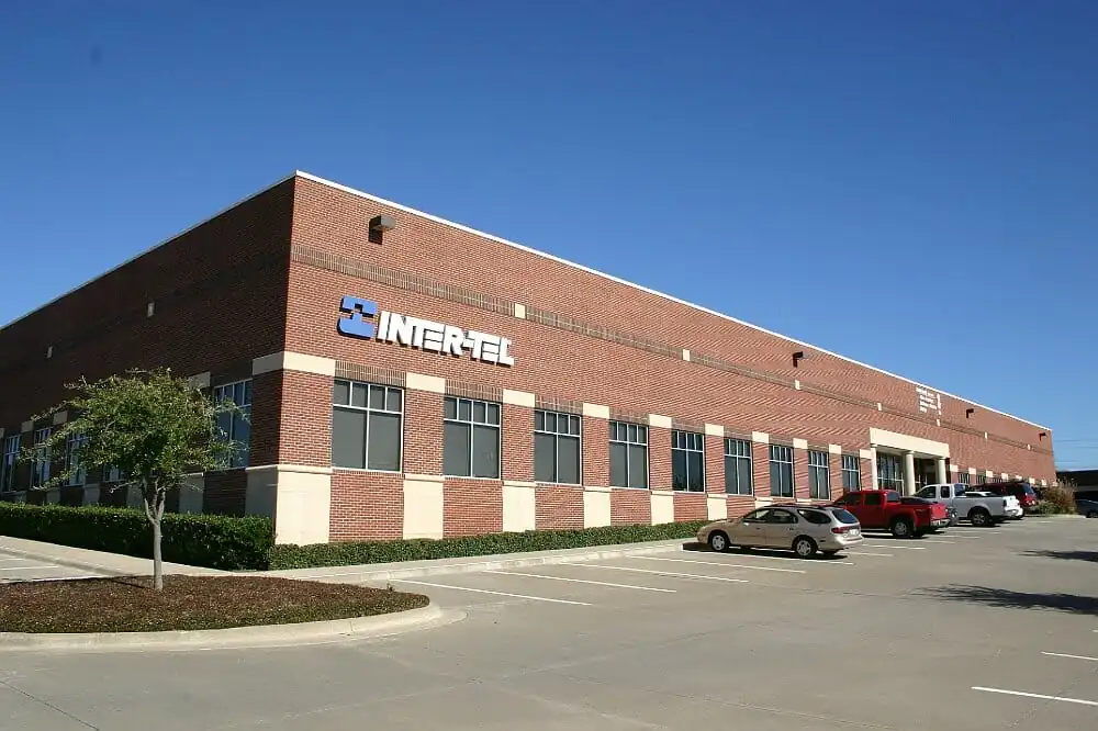 https://generalcontractor.com/wp-content/uploads/2023/09/metroplex-tech-center-II-001-1000.jpg