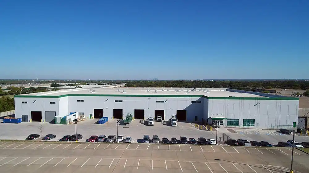 https://generalcontractor.com/wp-content/uploads/2023/09/oldcastle-manufacturing-06-1000.jpg