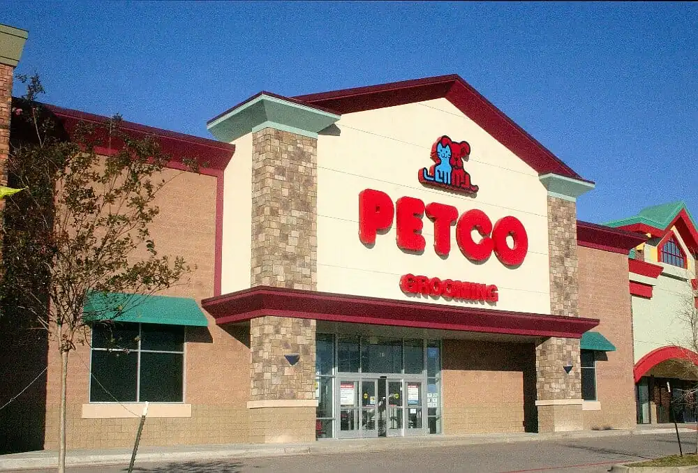 https://generalcontractor.com/wp-content/uploads/2023/09/petco-store-006-1000.jpg