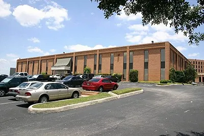 https://generalcontractor.com/wp-content/uploads/2023/09/ups-call-center-san-antonio-001-1000.jpg